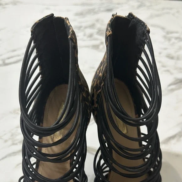 BCBGeneration Leopard Print Heels with Black Straps Size 7 - Picture 4 of 7